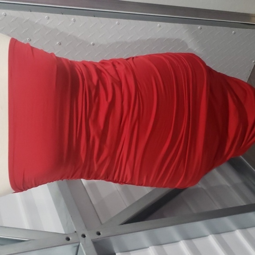 Cute red‎ dress strapless size small - Picture 2 of 7